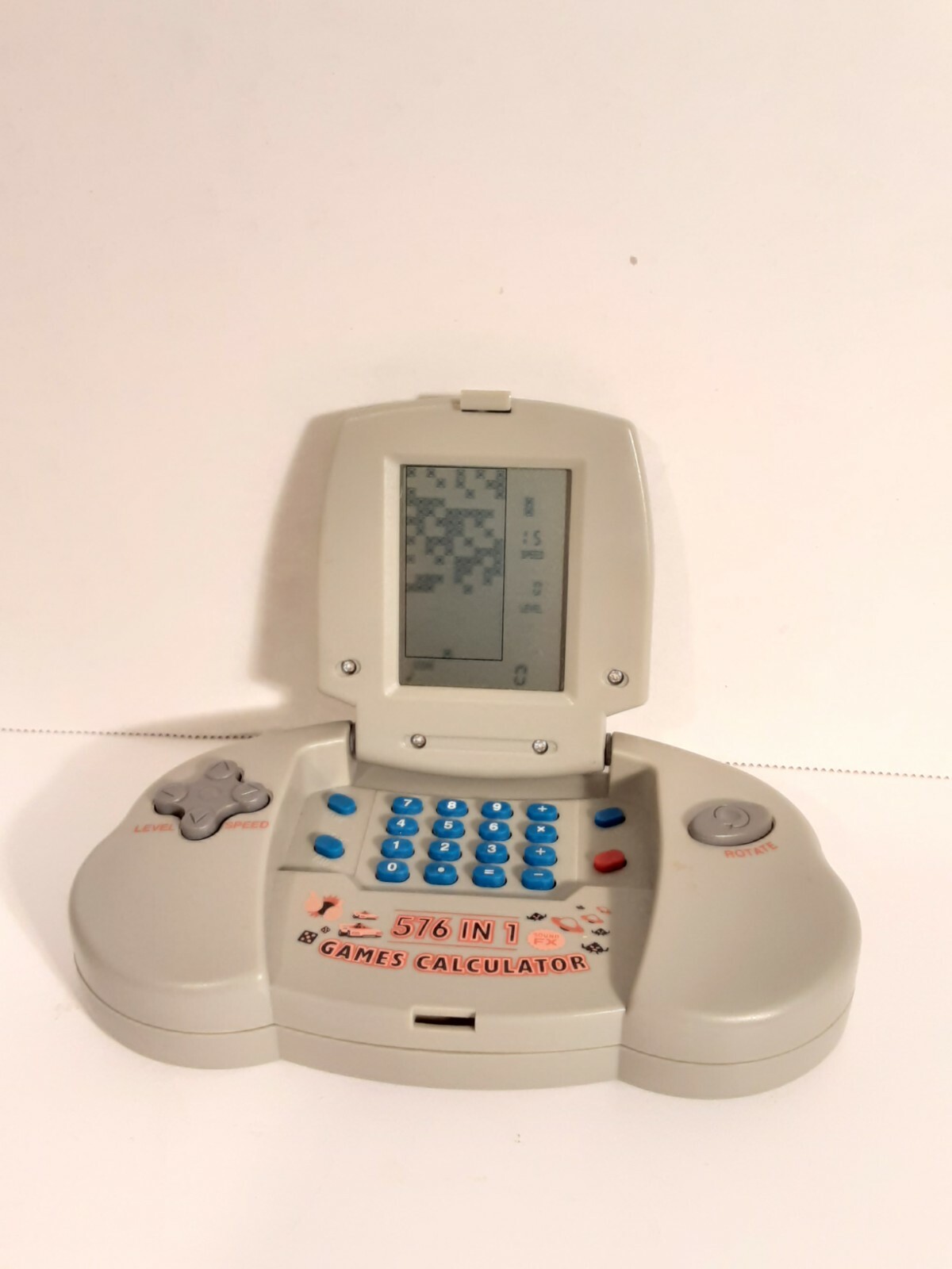 ＧＡＭＥPLAYER(ＢＯＲＮ　FOR ＧＡＭＥ) 8BitCADE XL - A DIY educational gaming kit. by Jack Daly