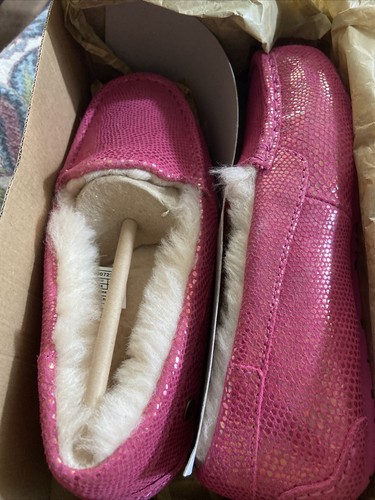 UGG MOCCASIN SLIPPERS METALLIC PINK SNAKE, SIZE US-4/UK 3/EU