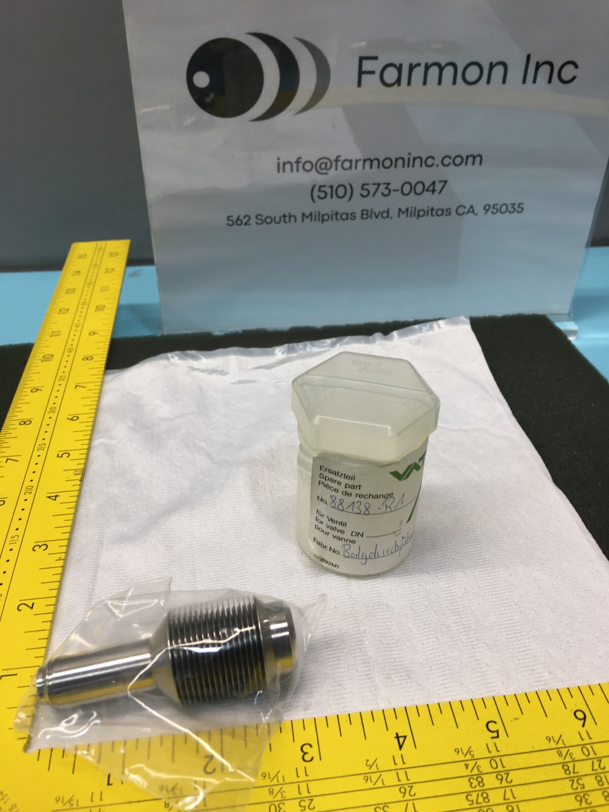 VAT 88138-R1 FE-VAT, Bellow, Feedthru, 125673