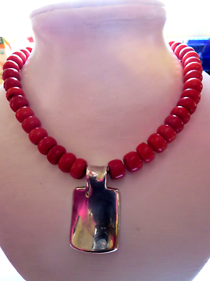 Necklace made of coral deals