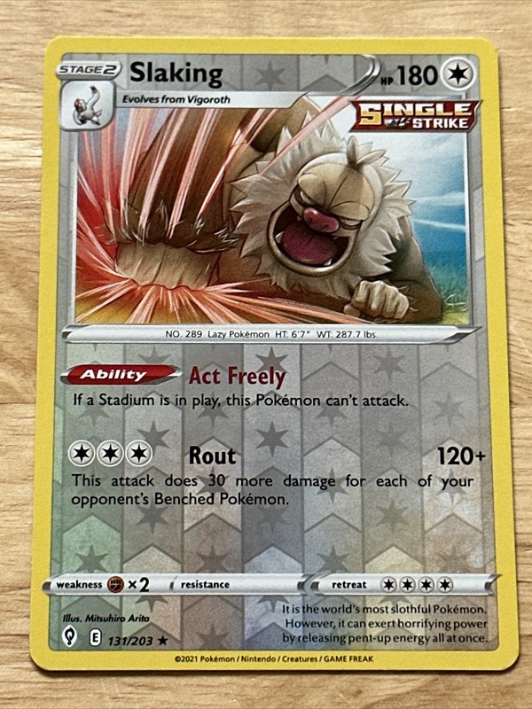 Slaking - 131/203 - Reverse Holo - Evolving Skies - Nm/M - Pokemon Card