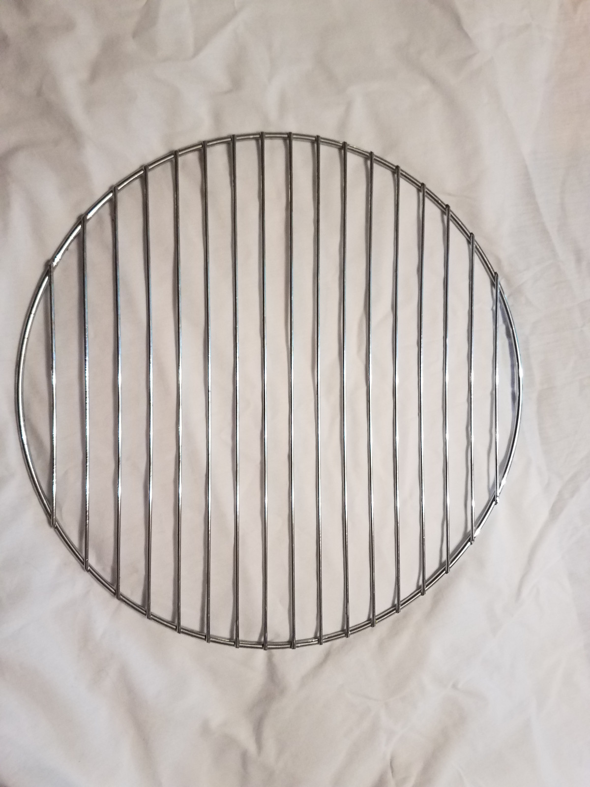 2 NEW ROUND GRILL GRATES 15.5" BRINKMANN SMOKER (INCLUDES 2 