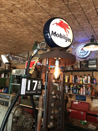 Vtg Gilbert & Barker Dial Face Mobil Socony Pre Visible Crank Tall Gas Pump USA