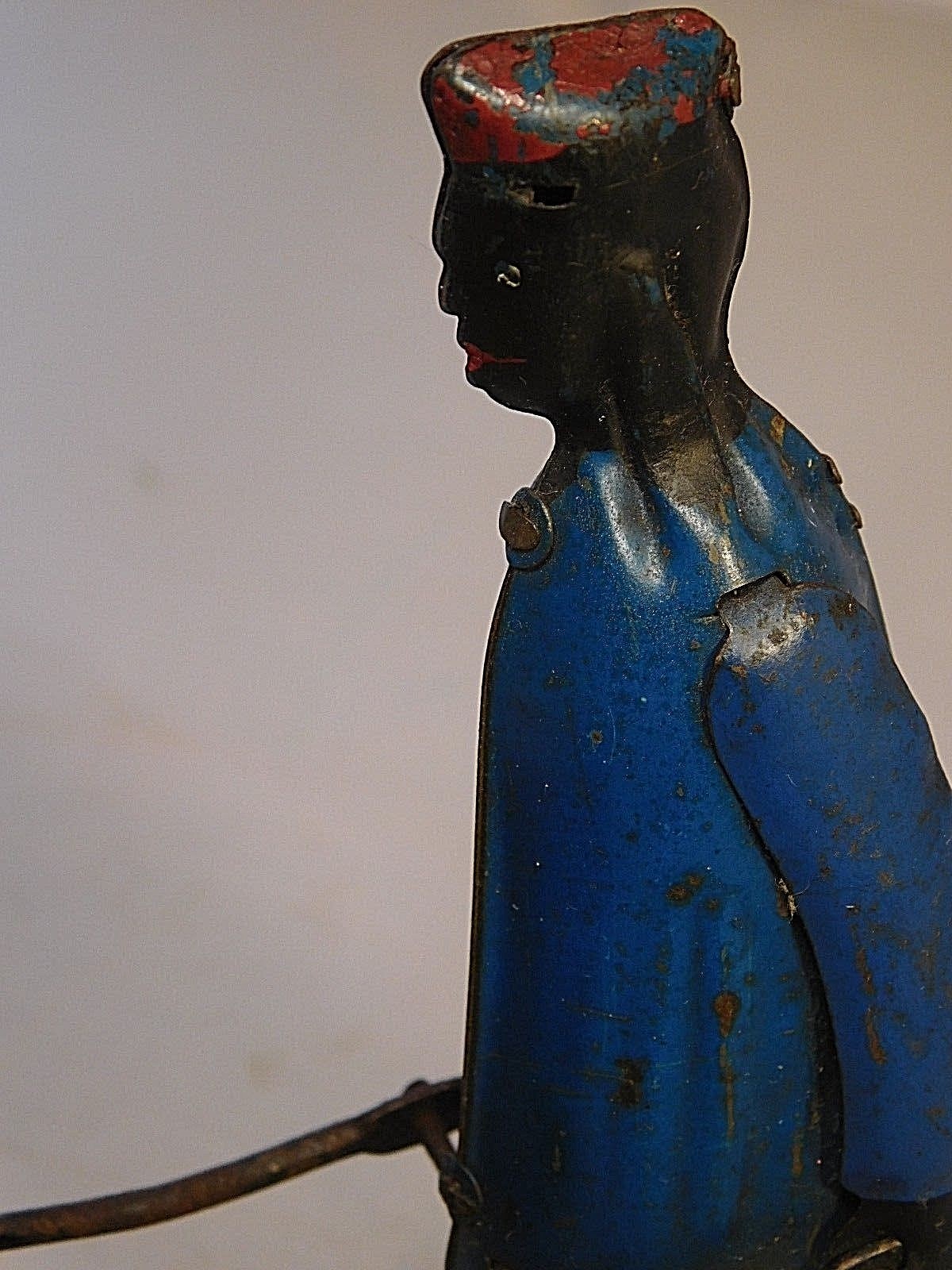 ANTIQUE WIND-UP STRAUSS TIP TOP PORTER BLACK AMERICANA