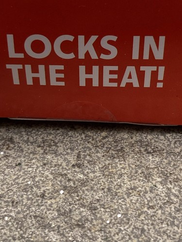 HEAT LOCKERS SOCKS SHOE SZ. MENS 7-12 WOMENS 8-13 “WARMEST MAX THICKNESS” NIP