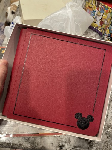 Creative Memories Disney Mickey Mouse red 7x7 photo album / 