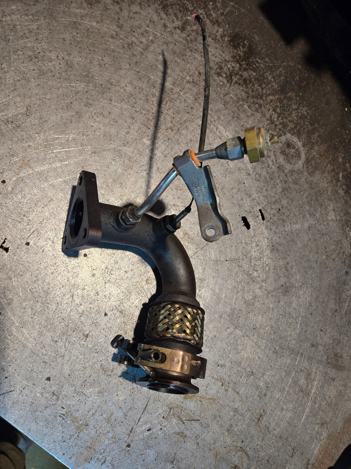 Ford part # FC3Q-9G437-FA - Exhaust Pipe - Picture 2 of 5