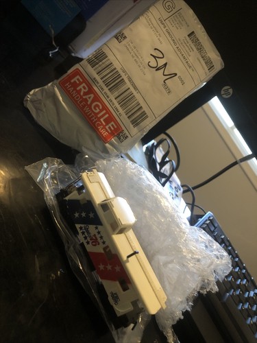 Foto dell'oggetto di un acquirente verificato
