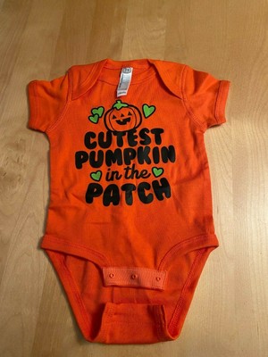 RABBIT SKINS ''CUTEST PUMPKIN IN THE PATCH'' ONE PC SNAP INFANT SHIRT SZ 6 MOS