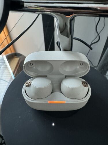 Sony WF-1000XM4 Noise Canceling Wireless Earbud Headphones Sony WF-1000XM4 Noise Canceling Wireless Earbud Headphones