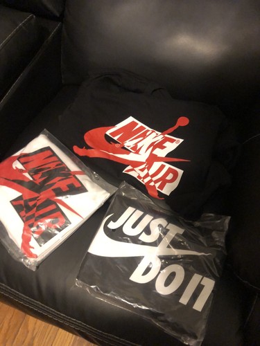 Nike Men's T-Shirt Sportswear 