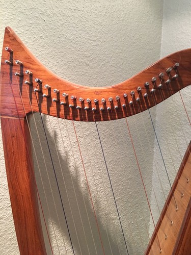 22 Strings DEURA Celtic Irish  Harp Lap FOLK