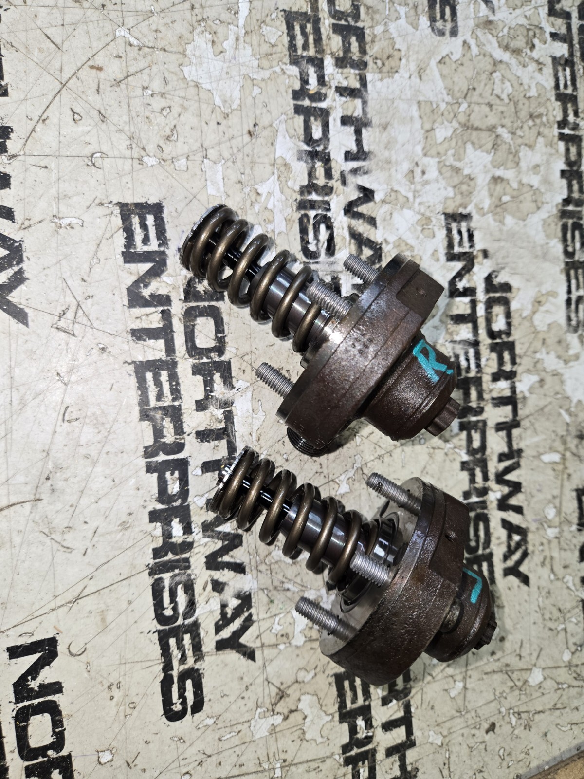 6.7L POWERSTROKE / 6.6L DURAMAX LML CP4 INJECTION PUMP PLUNGER 1462C53998 - Picture 4 of 7