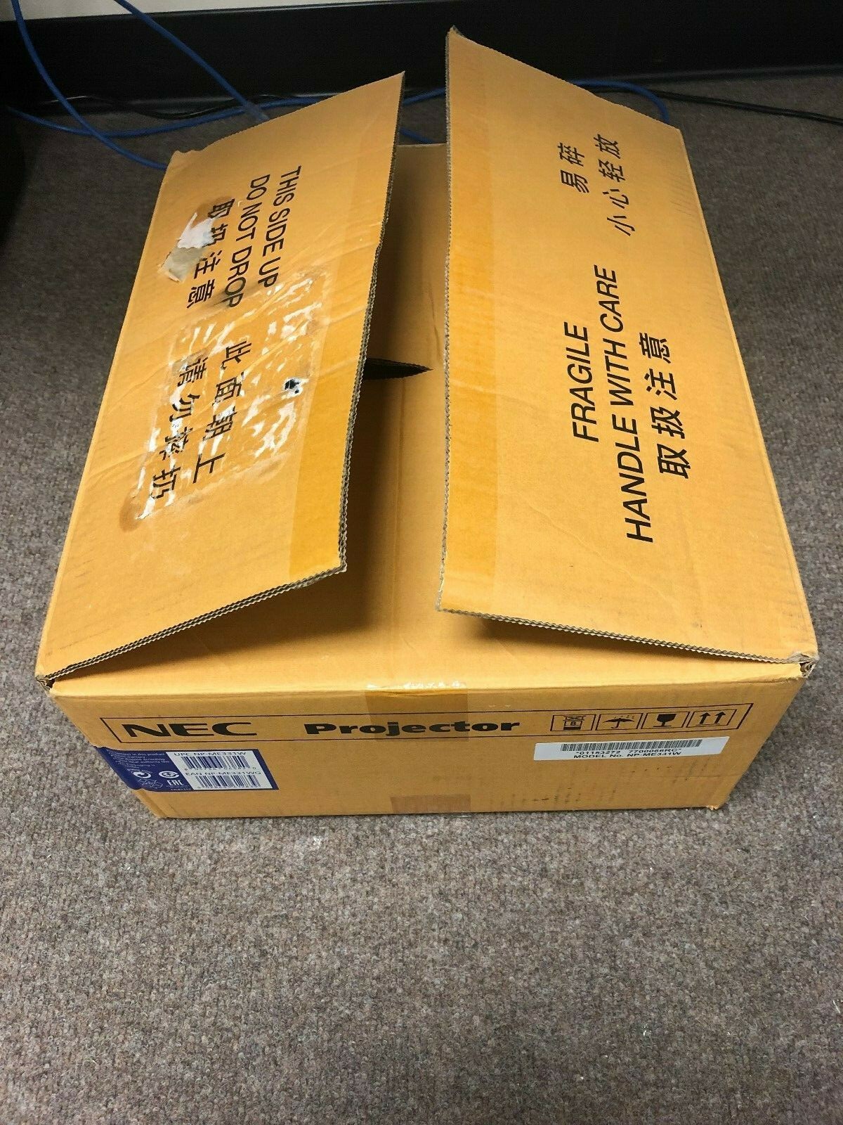 NEC NP-ME331W Projector 3300 Lumens