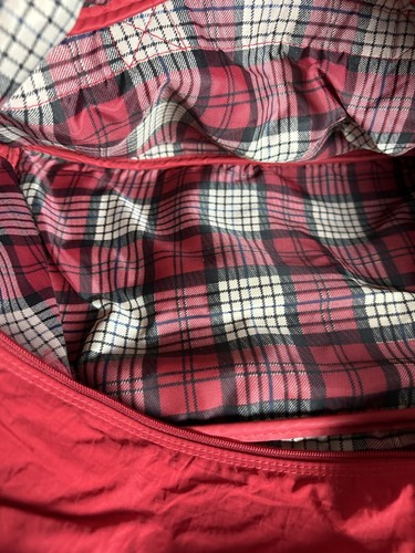 New Vintage Marlboro Country Store Travel Duffle Bag Red Carry On Aviation Bag