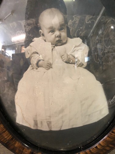 Bubble Glass Oval Frame Baby Photo 25”x18”