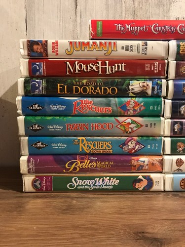 Lot Of 17 VHS Child Movies Disney The Classics Dreamworks WB MGM MCA CBS TRISTAR