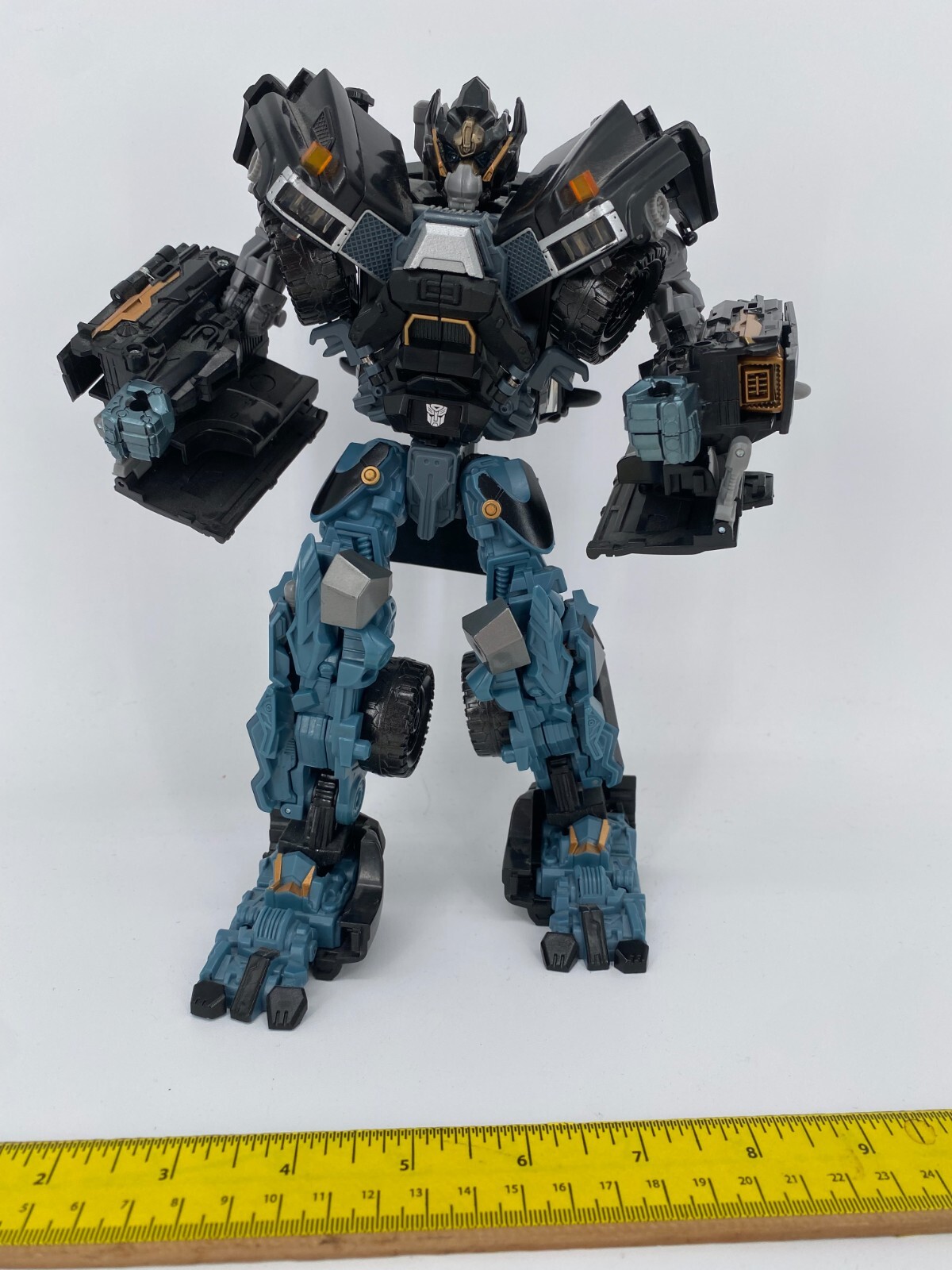 キャラクターグッズ Ironhide transformer KFC 2011 2011 KFC TRANSFORMERS DARK OF THE MOON set of 4 COLLECTIBLE