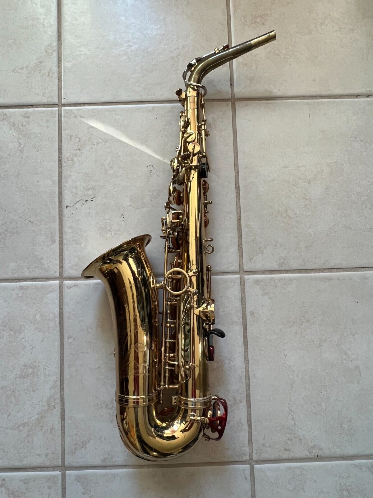 美品・彫刻入り】テナーサックス antigua winds gl