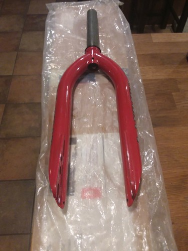 パーツ SE bikes landing gear 700c パーツ SE bikes landing gear 700c SE Bike Landing Gear Forks 20