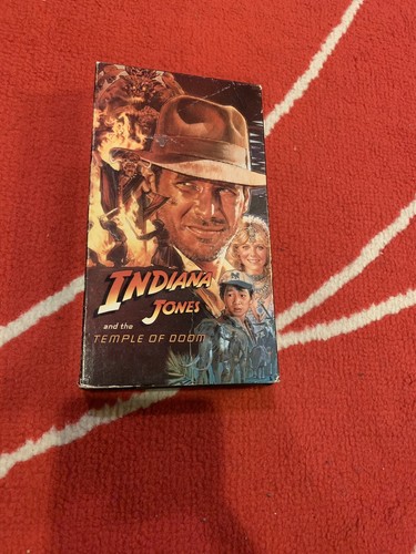 4 VHS 1 Betamax Video Tape Lot