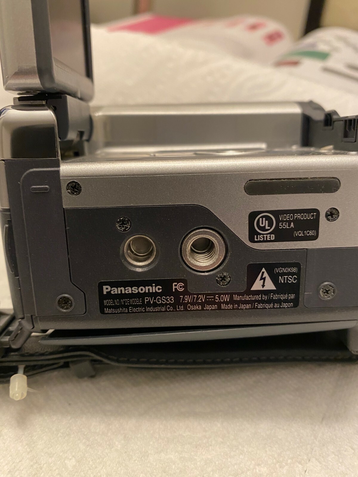 Panasonic PV-GS33 Mini DV Camcorder
