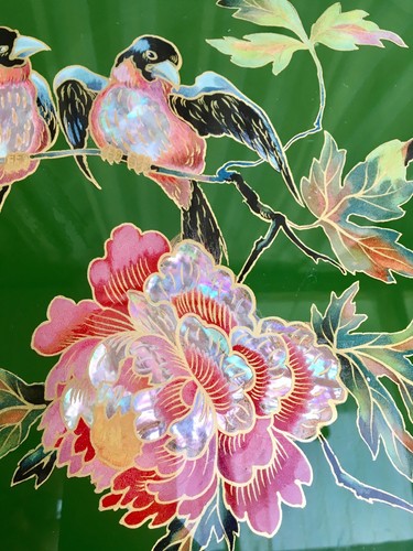 Green Bird Glass Top Wooden Bottom Serving Tray Opal Color Iridescent (25C)