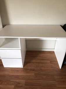 Fantastic Furniture Study Table Other Furniture Gumtree Australia