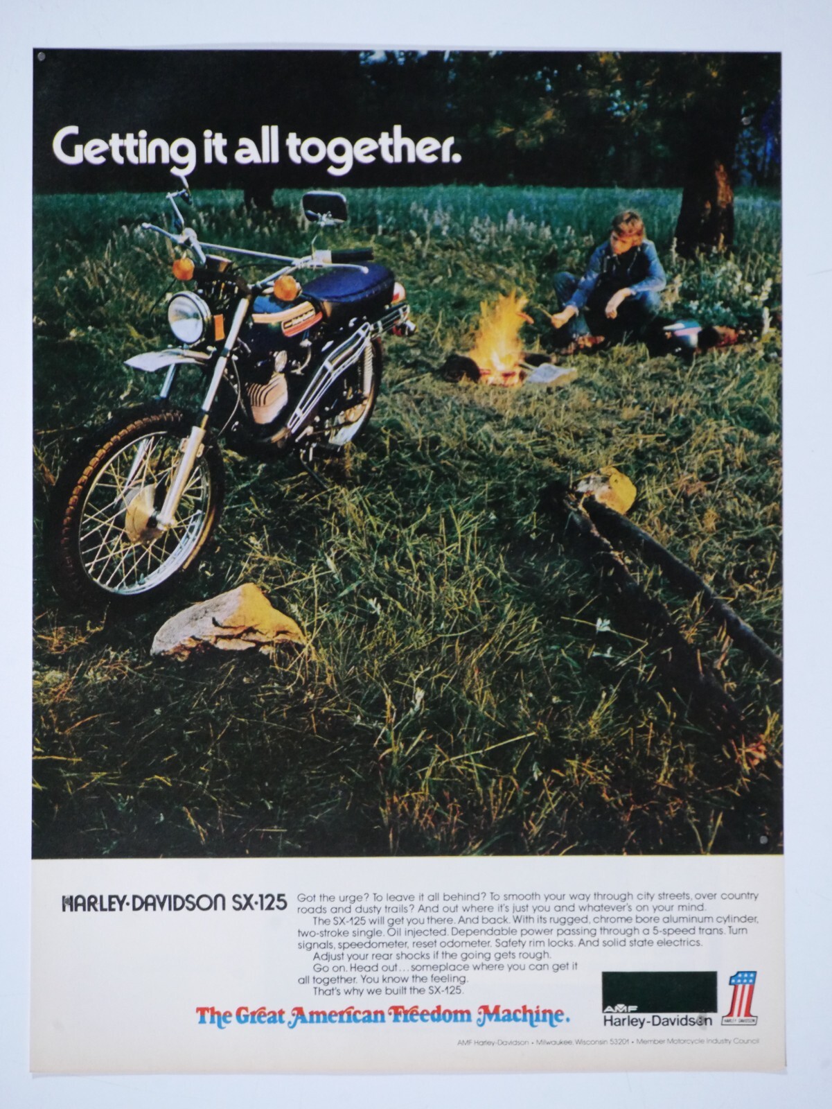 昔のポスター 1974 Harley Davidson ZX 125 Vintage Camp Fire Original Print
