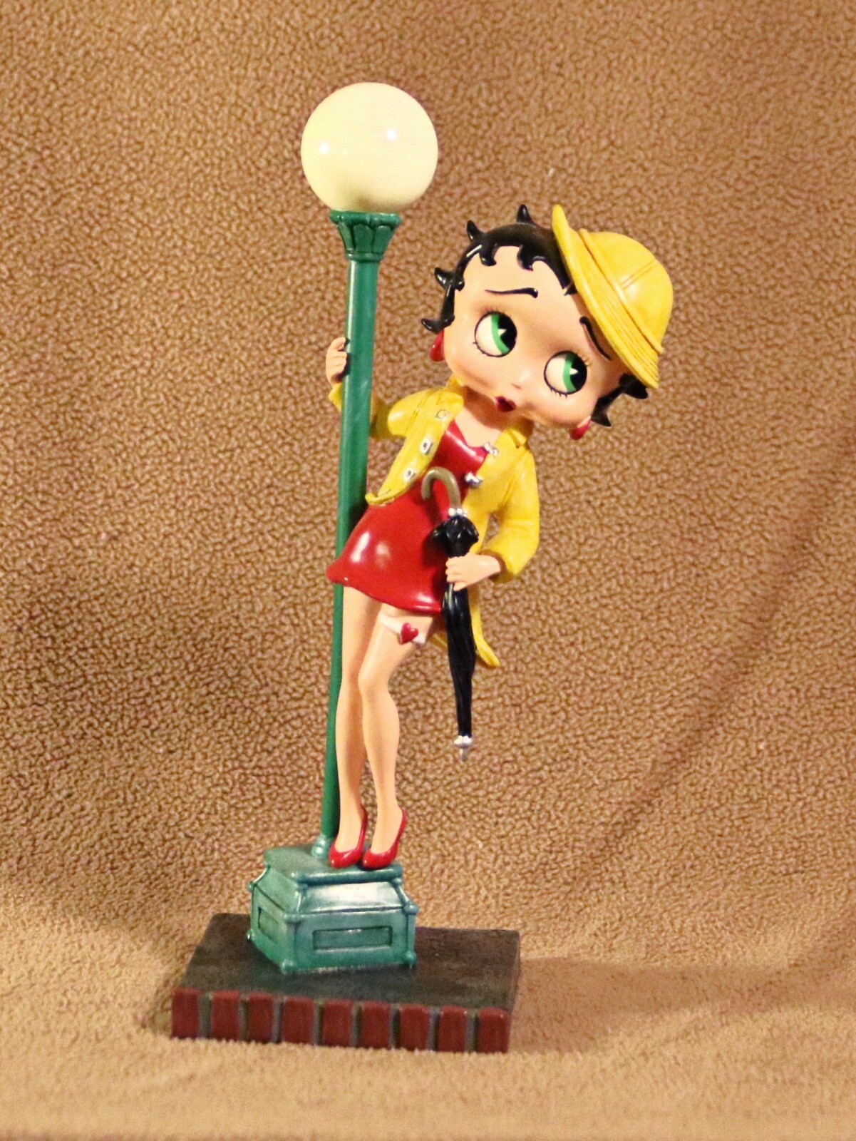 Betty Boop Singing In The Rain 8