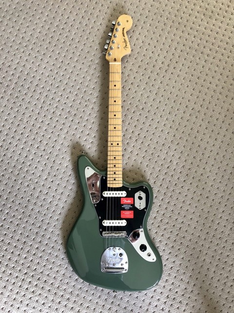 Fender jaguar мензура