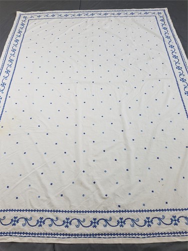Vintage Traditional Eastern European Folk Embroidered Tablecloth 239x180cms