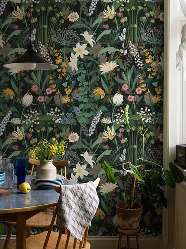 Green Botanical Floral Peel & Stick Wallpaper Vintage Meadow Self Adhesive