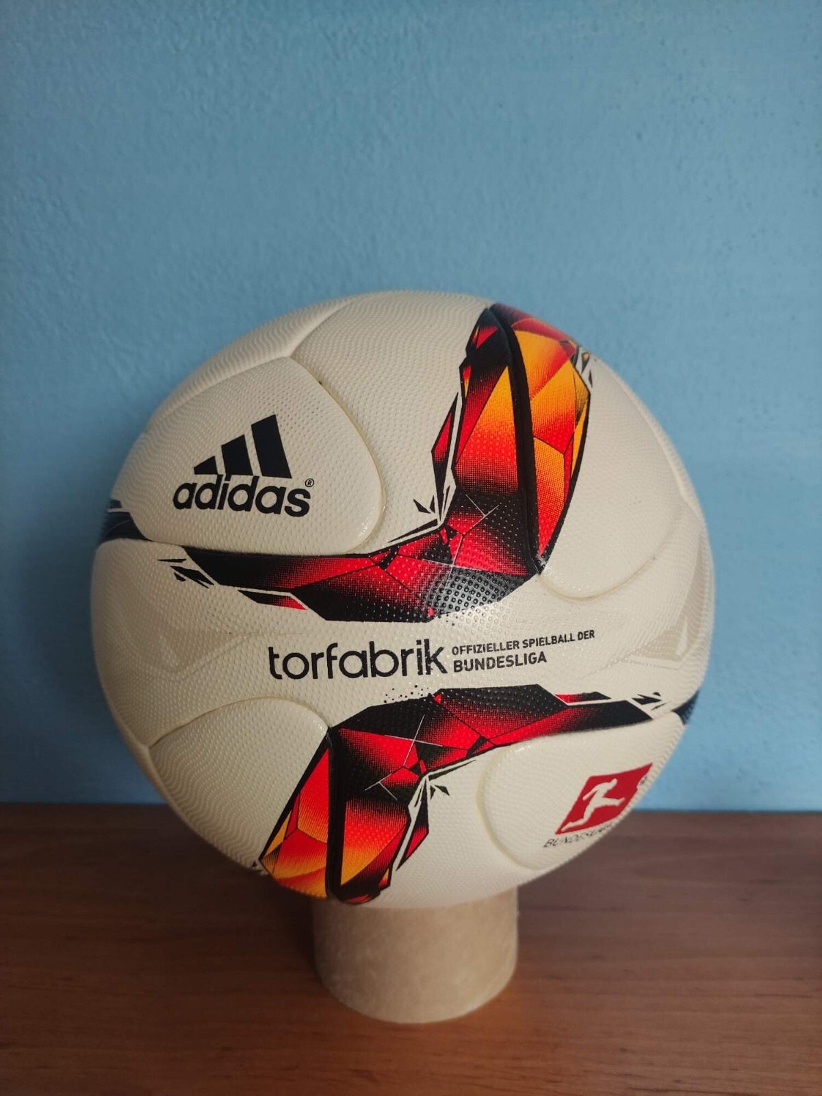 adidas 試合球 bundesliga torfabrik 50周年