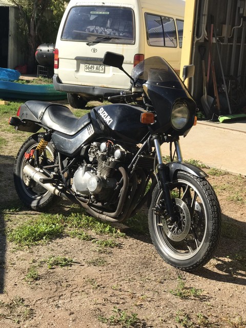 Suzuki katana 1983