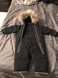 canada goose baby snowsuit kijiji canada goose baby snowsuit kijiji