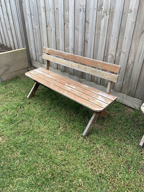 Gumtree outdoor bench seat