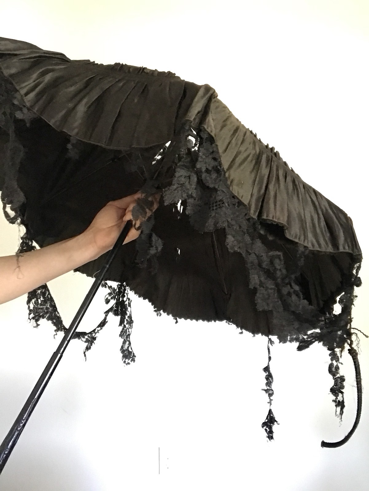 Victorian Parasol Gothic Halloween Antique Sun Umbrella Black Lace Distressed