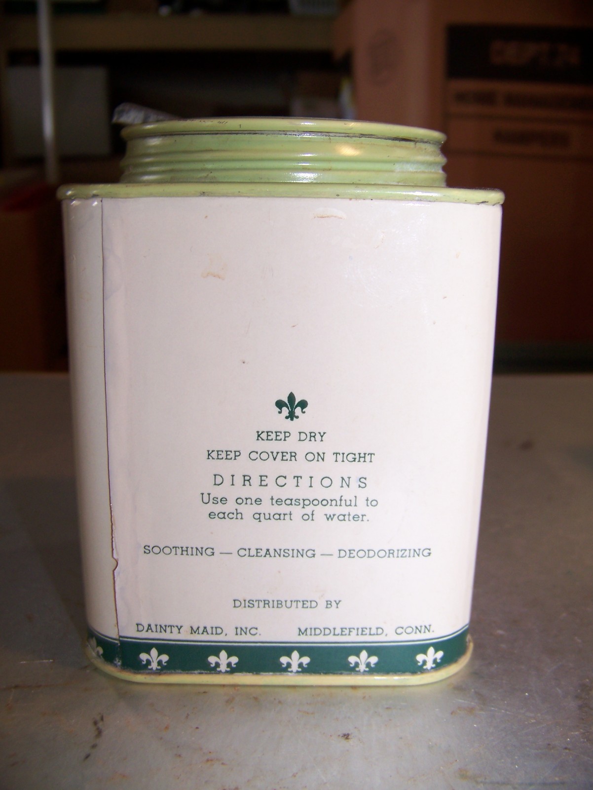 VINTAGE Dainty-Maid Personal Powder