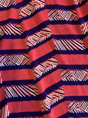 EUC LuLaRoe Kids Azure Skirt Size 8  Blue Hot Pink White Lines Rectangle