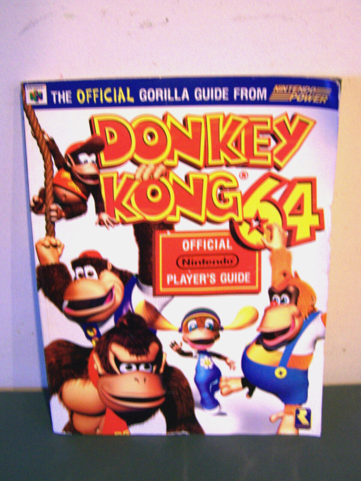 Nintendo Power DONKEY KONG 64 N64 Official Gorilla Player's