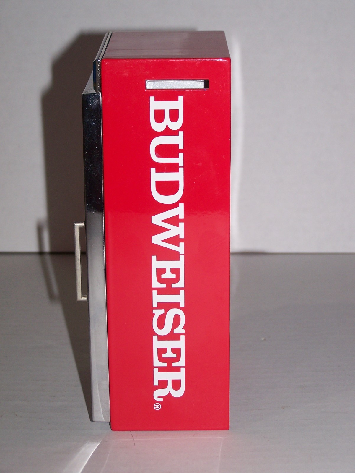 Enesco 1998 BUDWEISER Die-Cast Musical Bank