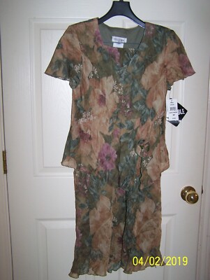 NWT women's petite ''Miss Dorby' skirt set - size 10P - ret. $69.99 