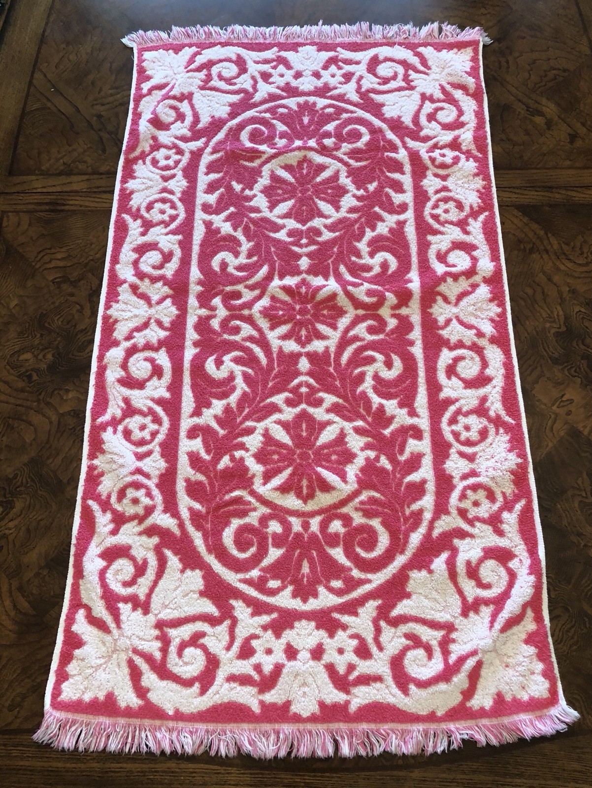 Vintage Pink and White Design Bath Towel by St. Marys 100% Cotton USA Fringe