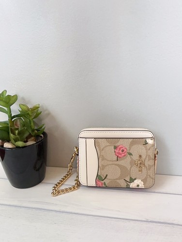 ★Coach★ Card case with floral print CAN54 LHCAH Amazon.com: Coach Women's Essential Chain Card Case with