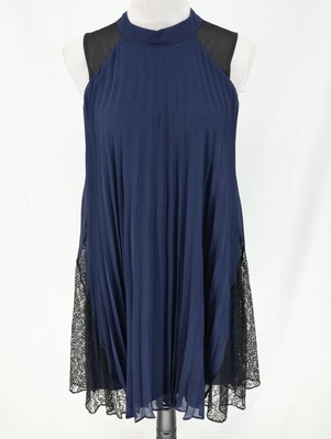 BCBGeneration Pleated Dress Sz Small Womens Navy Blue and Black Lace Lined bcbg