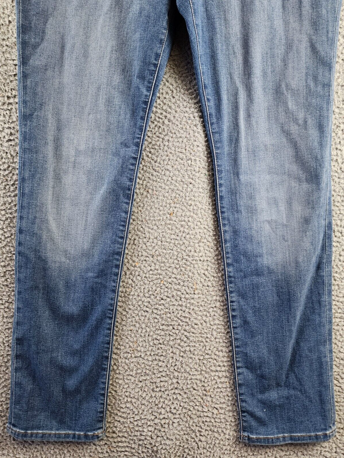 Joe's Jeans The Classic Straight Fit Jeans Men's 34 Gard Pockets Zip Fly Button - Picture 4 of 15