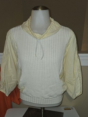 Vintage Women’s Cream Hooded Pullover Top