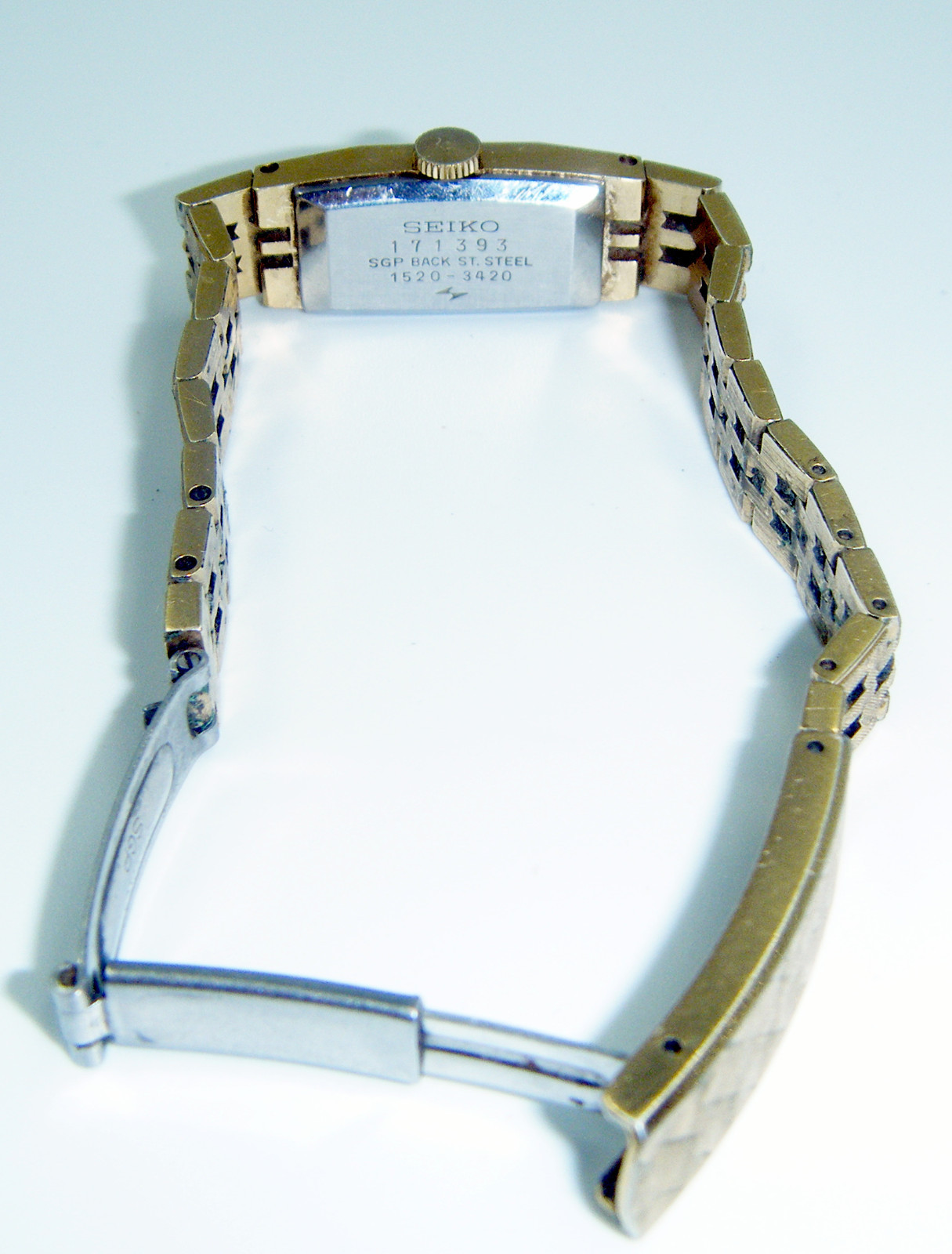 Vintage Seiko 23 Jewels womens watch 1520-0460R Wind-Up