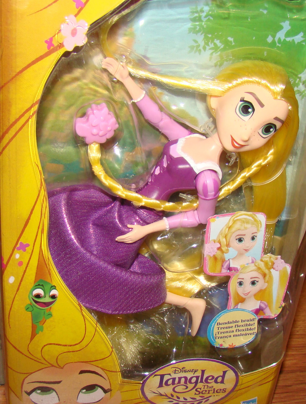 ぬいぐるみ Rapunzel doll Disney Store Tangled Rapunzel Stuffed Plush Doll With Purple